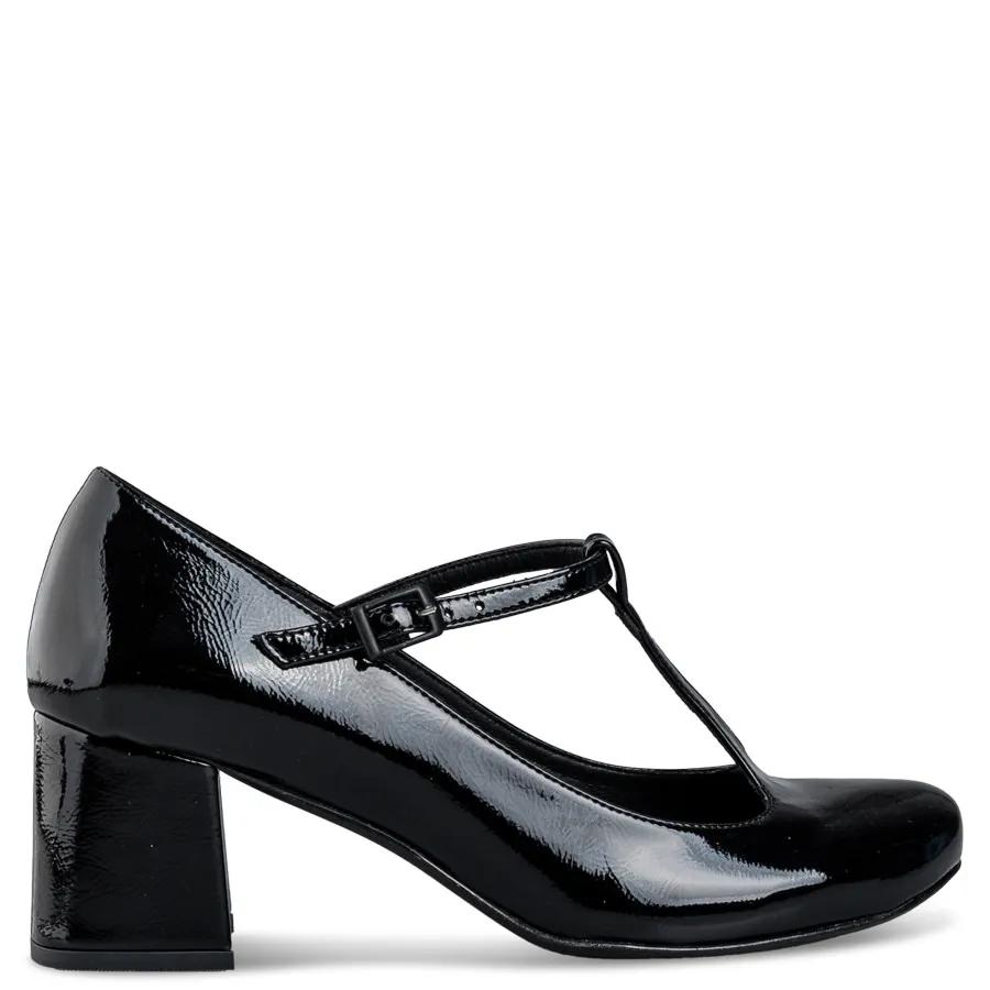 MARY JANE PUMPS